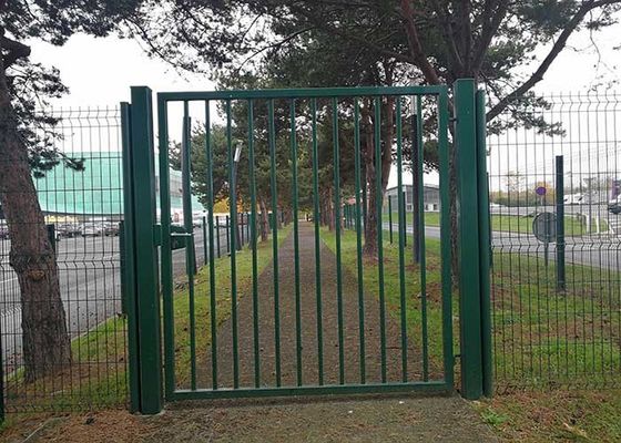 Voorraad 1m Boerderij hek poorten 3d gelast mesh paneel voor tuin