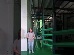 Strakke buisvormige stalen hekwerkpaal, gepoedercoat