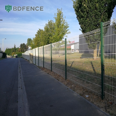 Hoge beveiliging prisma 3d hek panelen pvc bekleed metalen muur hek panelen tralies staal gegalvaniseerd 3d netten dak dak hek