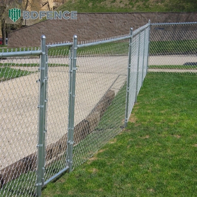 76mm Post Rail Chain Link Fence Perfecte keuze voor sportvelden en achtertuinen