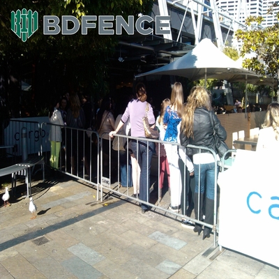 Heavy Duty Marathon Crowd Control Barricade Zaan 1.8x2.95m