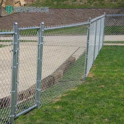 Leadwalking 2.5mm-3.0mm PVC bedekte keten schakel hek rollen 60 X 60mm Hole draadmaas hek 5ftx25FT 1.8-6.0mm Dikte Diamant draadmaas hek