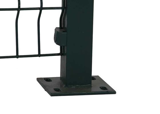 China Kleurrijke 3D Home Decoratieve Zwarte Kromme Gelast Draad Maas Tuin hek Beveiliging gegalvaniseerd PVC bedekt Maas hek Cl