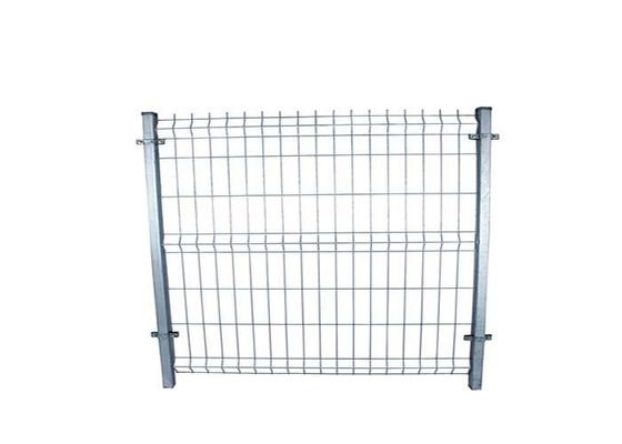 China Kleurrijke 3D Home Decoratieve Zwarte Kromme Gelast Draad Maas Tuin hek Beveiliging gegalvaniseerd PVC bedekt Maas hek Cl