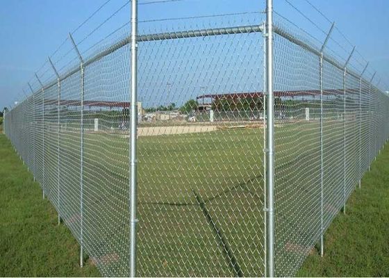 8 ft gegalvaniseerd PVC gecoat cyclone draadnet keten link hek rol voor de Filippijnen