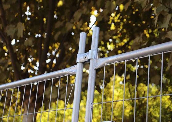 2.1M * 2.4m Australië Intrekbaar tijdelijk hek Vierkante gat