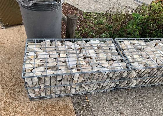 Gegalvaniseerde 2*1*1m Gabion Omheining System For Garden