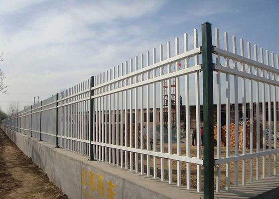 Tuin staal hek gegalvaniseerd zwarte speer top buisvormige stalen panelen 1,8 * 2,4m