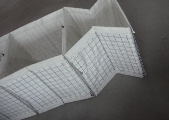 De gelaste 5.0mm Hesco Muur van de Barrièreontploffing voor Militair