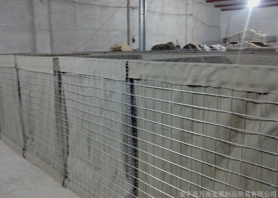 80x80mm Opvouwbare Hesco de Muurdraad Mesh Container Fencing Galvanized van de Barrièreontploffing