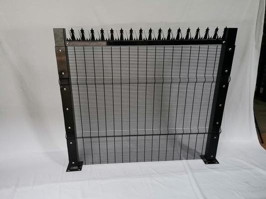 60*60mm 358 Mesh Fencing Powder Coating Middle Type met Gespplaat